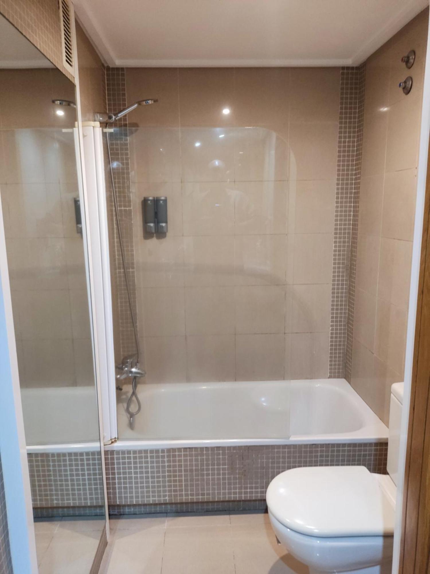Appartamento Pleno Centro, Terraza, Principe, 5 Min Casco Vello Y Estacion Ave Vigo Esterno foto